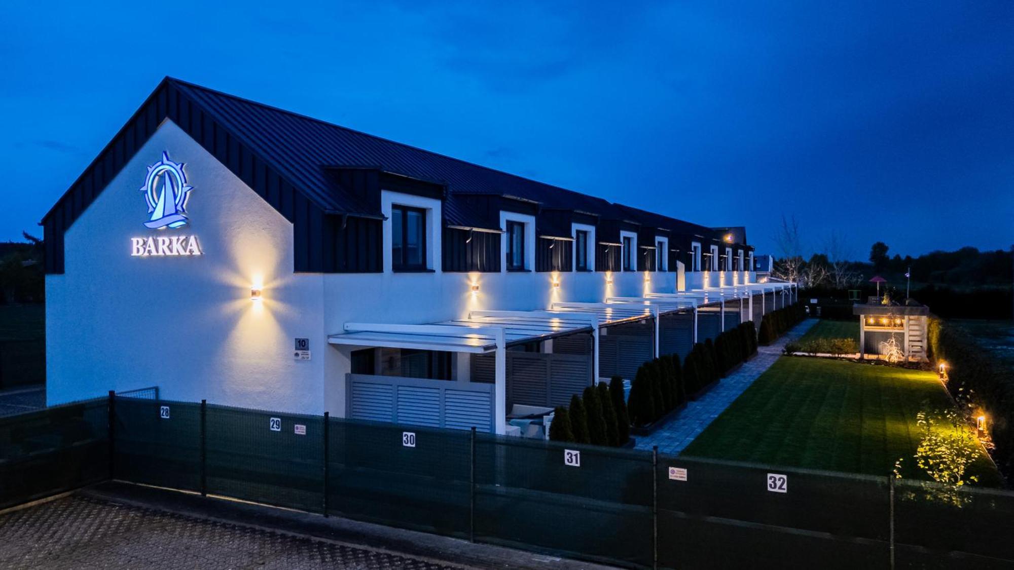 Barka - Apartamenty Premium Oraz Pokoje Blisko Plazy Karwia Eksteriør bilde